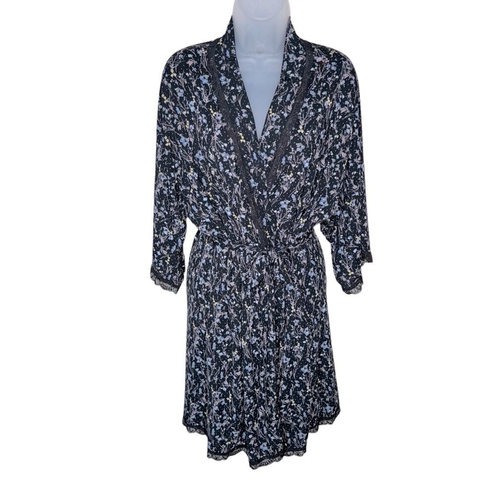 HEAVENLY by VICTORIA Black Blue Floral Tie Waist Lace Trim Robe Women’s